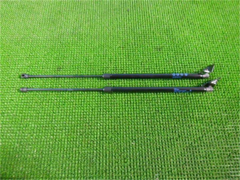 Trunk Damper MITSUBISHI Ek space 2020 5A — photo 1