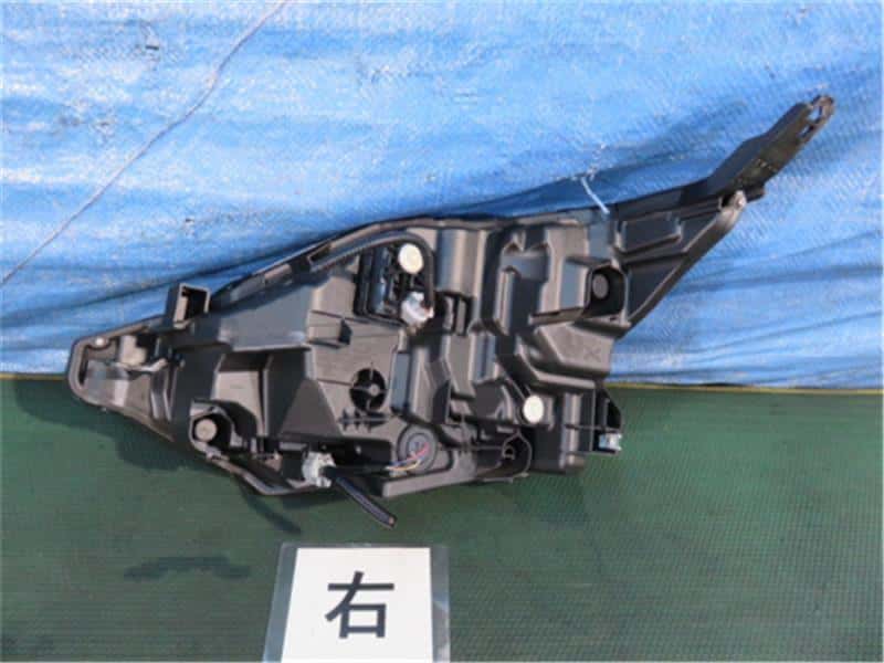 Right Headlight NISSAN Dayz 2019 5AA-B44 — photo 2