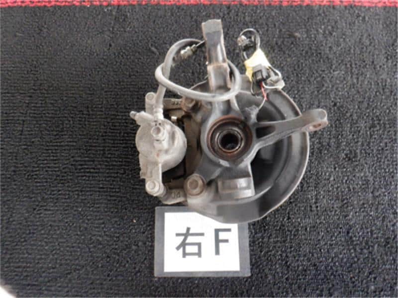 Front Right Knuckle Hub Assembly MITSUBISHI Ek space 2016 DBA-B11A — photo 1