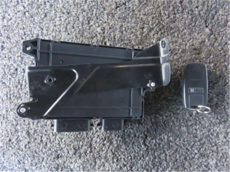 Engine Control Unit / ECU NISSAN Moco 2009 DBA-MG22 — photo 2