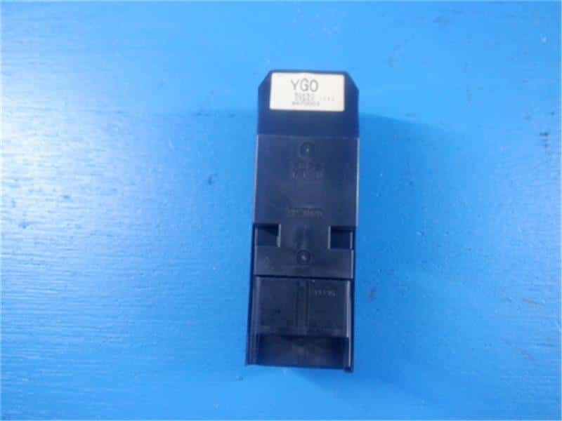 Power Window Switch SUZUKI Wagon R 2011 DBA-MH23S — photo 2