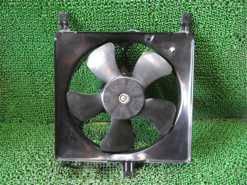 Radiator Cooling Fan SUZUKI Alto Lapin 2012 DBA-HE22S — photo 2