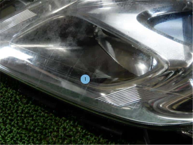 Left Headlight NISSAN Leaf_ 2011 ZAA-ZE0 — photo 4