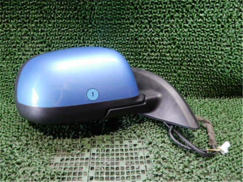 Right Side Door Mirror NISSAN Leaf_ 2011 ZAA-ZE0 — photo 1