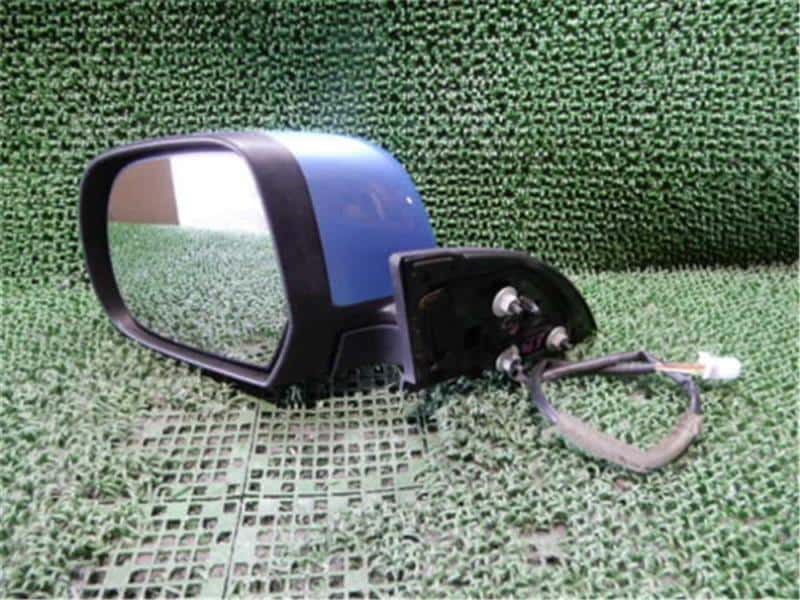Left Side Door Mirror NISSAN Leaf_ 2011 ZAA-ZE0 — photo 2