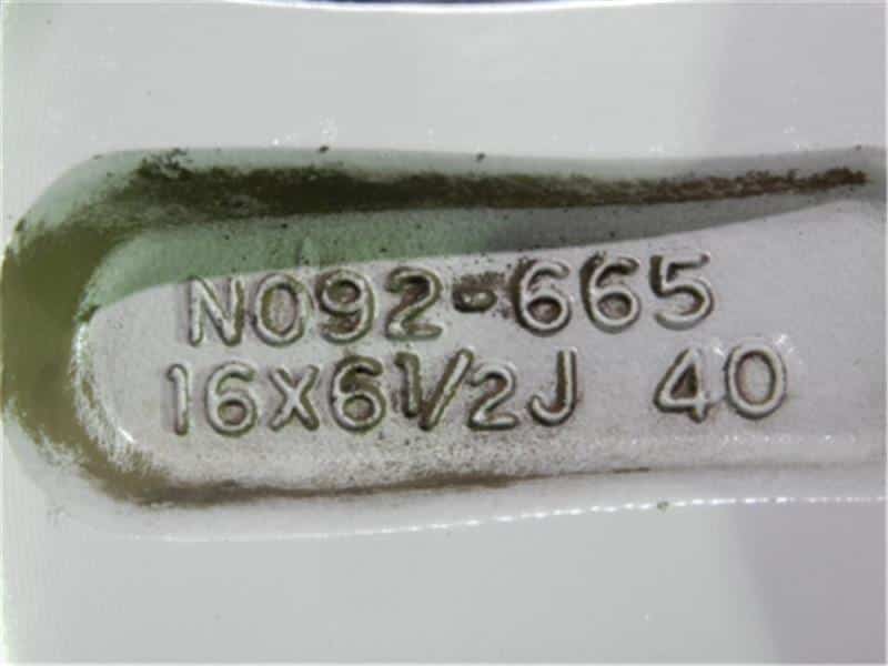 Wheel NISSAN Leaf_ 2011 ZAA-ZE0 — photo 3