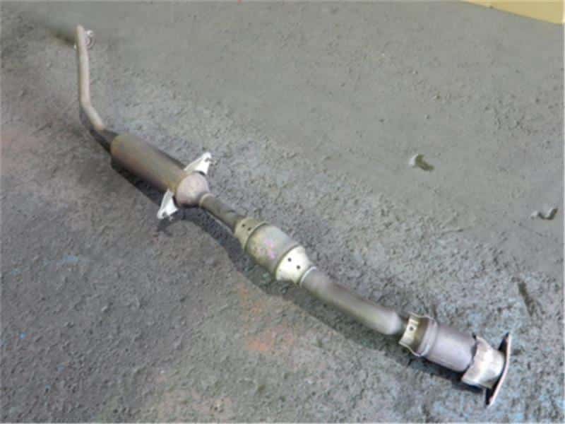 Exhaust Center Muffler TOYOTA Corolla Runx 2003 UA-NZE121 1741021590 — photo 2