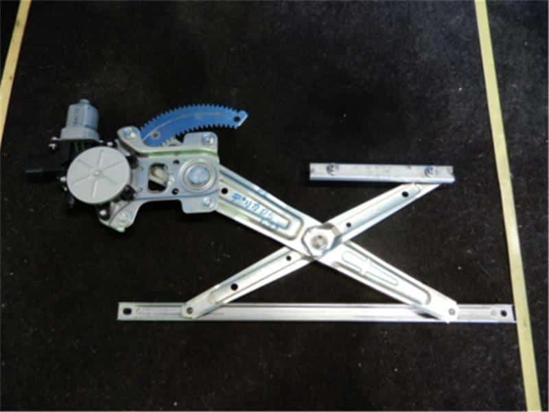 Front Right Door Window Regulator MITSUBISHI Delica D5 2007 DBA-CV5W 5713A086 — photo 1