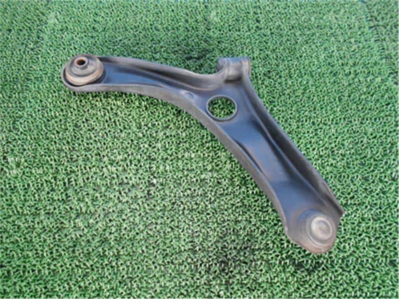 Front Left Lower Control Arm MAZDA Az wagon 2009 DBA-MJ23S 1A0834350A — photo 4