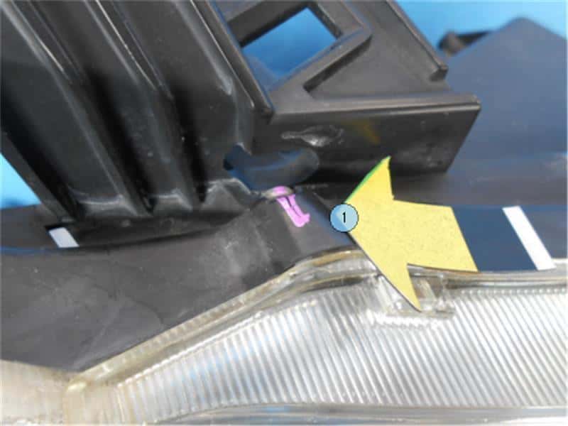 Right Headlight NISSAN Serena 2005 CBA-C25 — photo 2