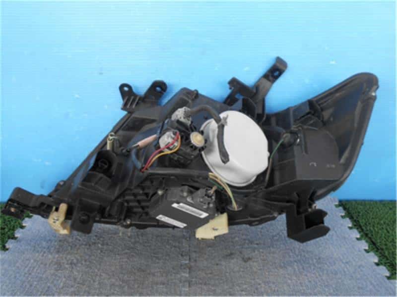 Right Headlight NISSAN Serena 2005 CBA-C25 — photo 7