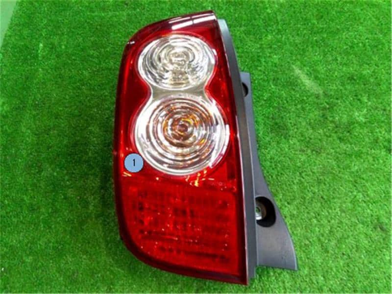 Left Tail Light NISSAN March 2008 DBA-AK12 — photo 2