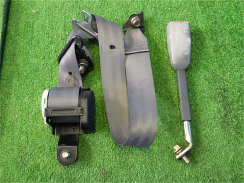 Assistant Driver's Seat Seat Belt SUBARU Sambar 1991 V-KV3 — photo 1