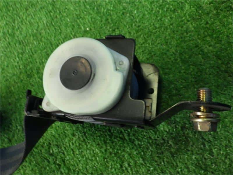 Assistant Driver's Seat Seat Belt SUBARU Sambar 1991 V-KV3 — photo 4