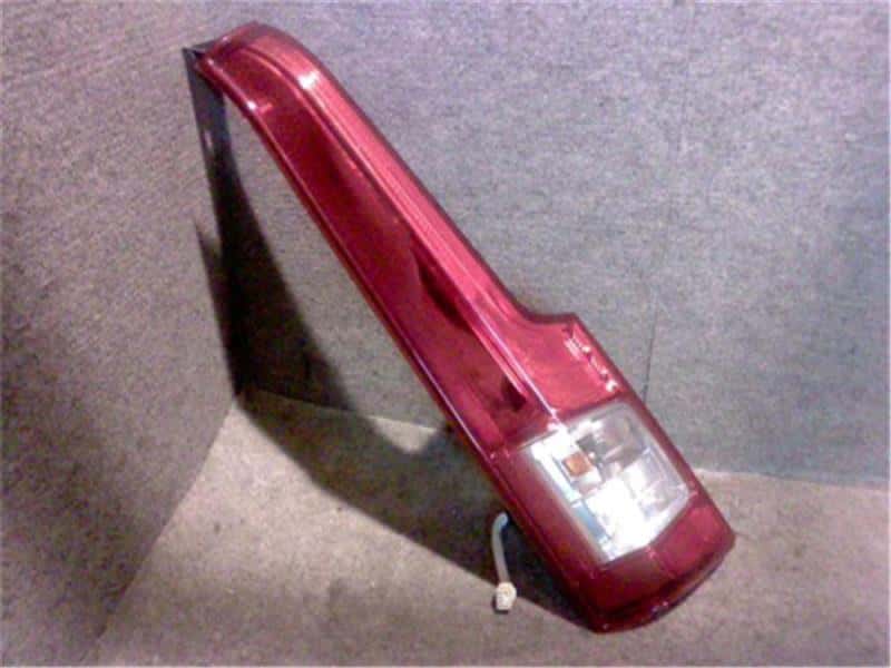 Left Tail Light DAIHATSU Move 2017 DBA-LA150S — photo 2
