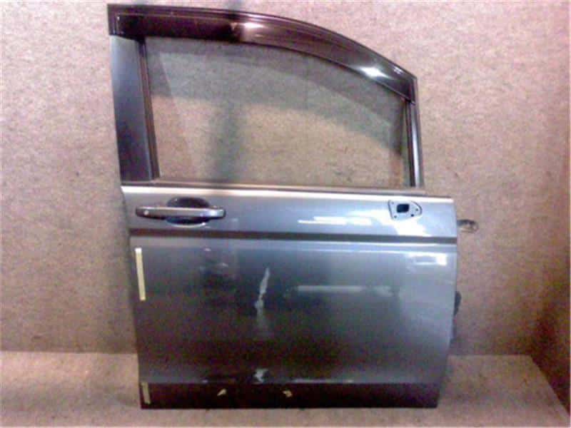 Front Right Door Assembly HONDA Step Wagon 2013 DBA-RK2 — photo 7