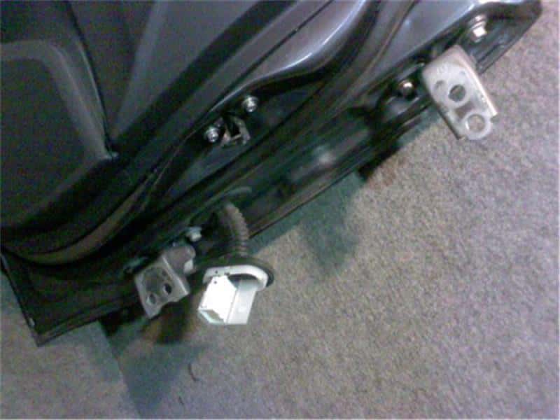 Front Left Door Assembly HONDA Step Wagon 2013 DBA-RK2 — photo 6