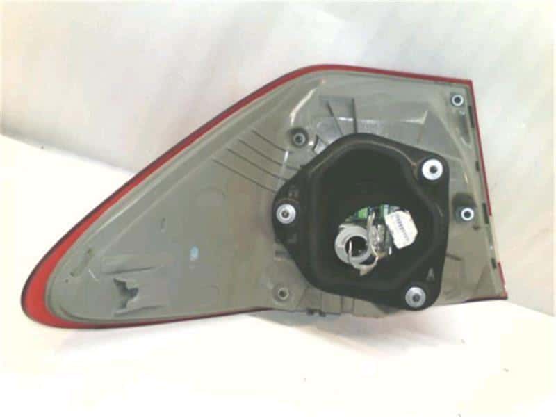 Right Tail Light TOYOTA Crown 2008 DBA-GRS200 8155030B70 — photo 3