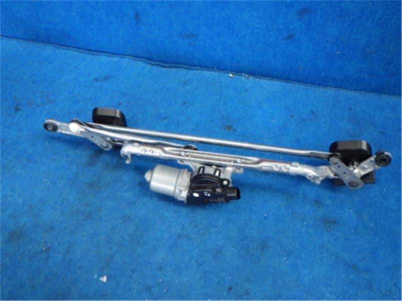Front Wiper Motor SUZUKI Solio 2021 5AA-MA37S — photo 1