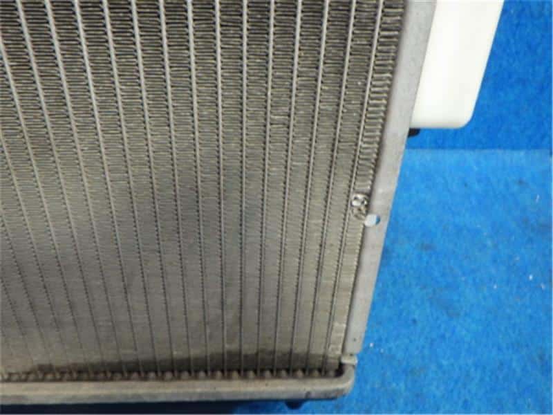 Radiator HONDA Fit 2006 DBA-GD1 — photo 2