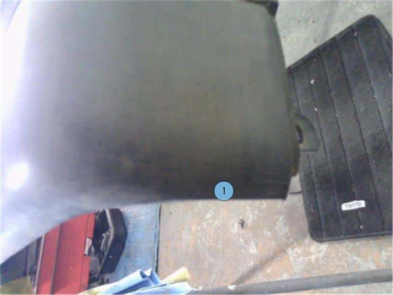 Front Bumper MITSUBISHI Minicab Truck 1992 V-U41 — photo 3