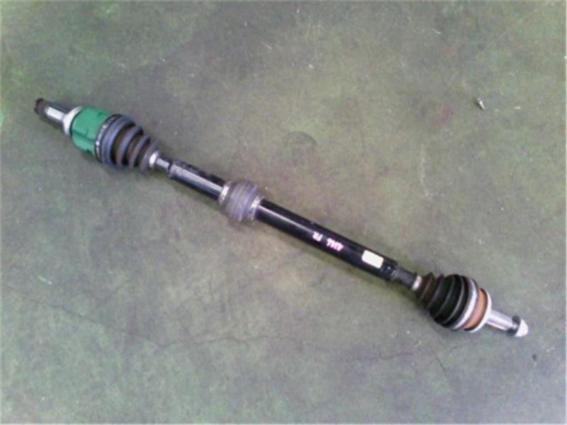 Front Right Drive Shaft TOYOTA Prius 2010 DAA-ZVW30 — photo 1