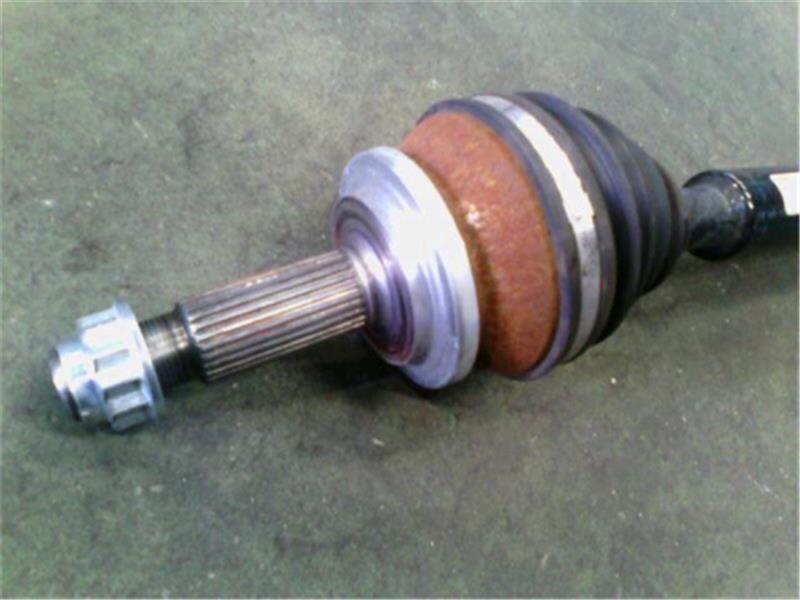 Front Right Drive Shaft TOYOTA Prius 2010 DAA-ZVW30 — photo 3
