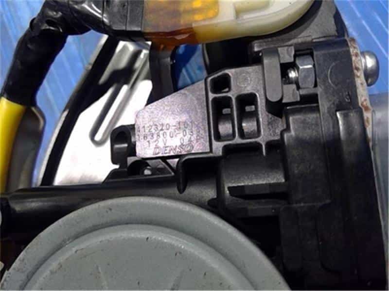 Rear Left Door Lock Actuator HONDA N BOX 2012 DBA-JF1 — photo 2