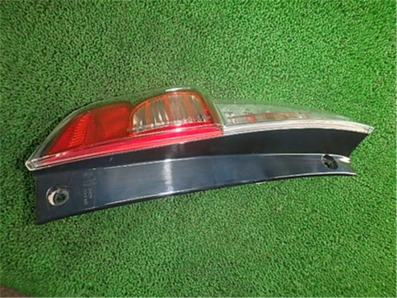 Left Tail Light TOYOTA Passo 2009 DBA-KGC10 — photo 2