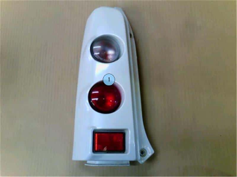 Left Tail Light SUZUKI Wagon R 2001 LA-MC22S — photo 1