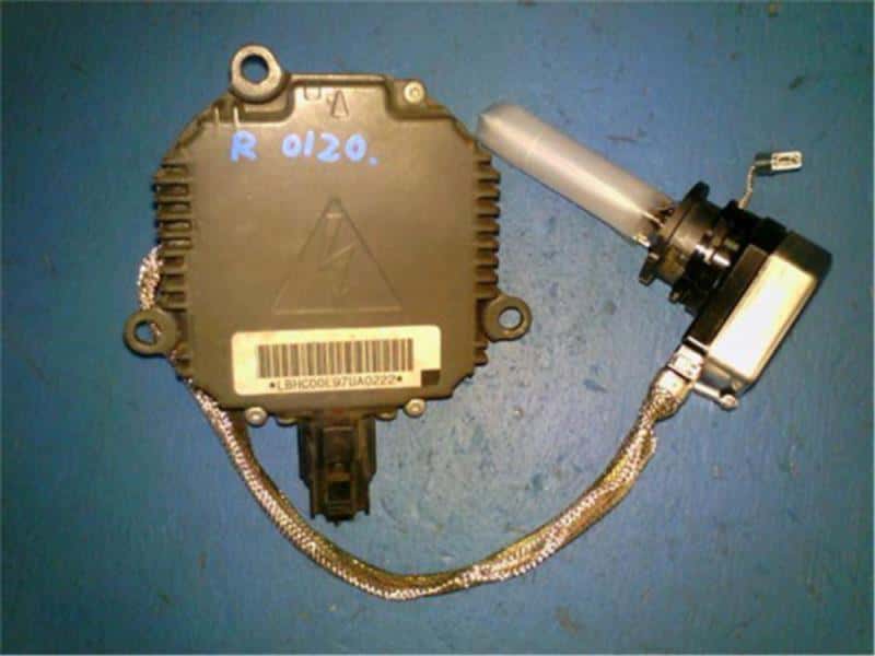 HID Control Unit HONDA Step Wagon 2009 DBA-RG1 — photo 1