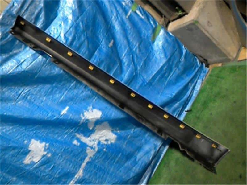 Right Side Step BMW 3 Series 2006 ABA-VA20 — photo 4