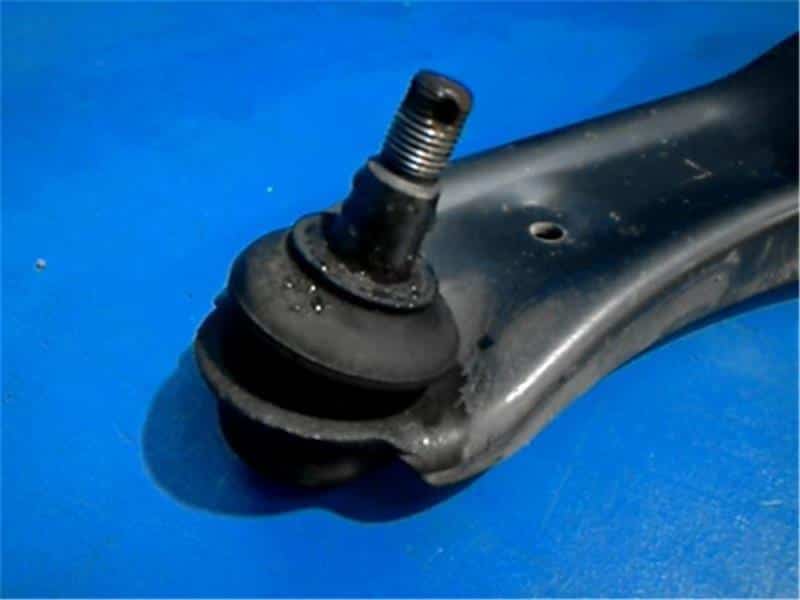 Front Left Lower Control Arm DAIHATSU Move 2015 DBA-LA150S — photo 2
