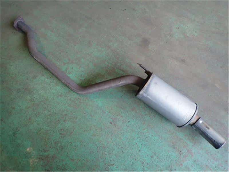 Rear Muffler NISSAN Elgrand 2003 UA-NE51 — photo 1