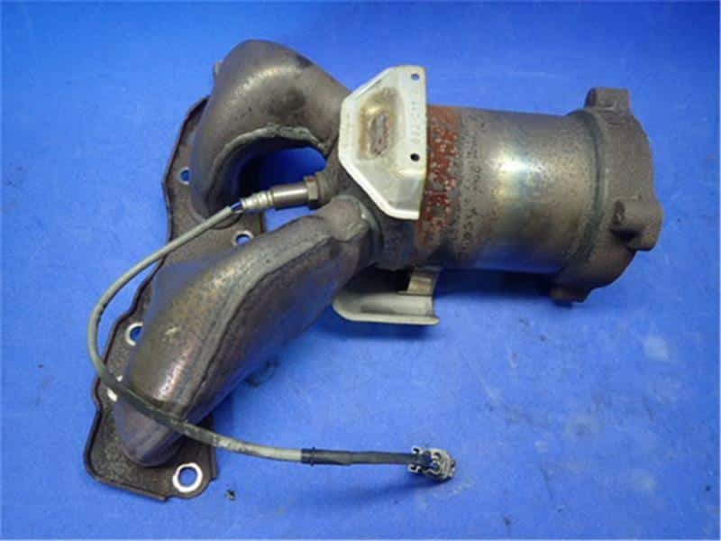 Exhaust Manifold SUZUKI Swift 2005 DBA-ZC11S 1411063J12 — photo 1
