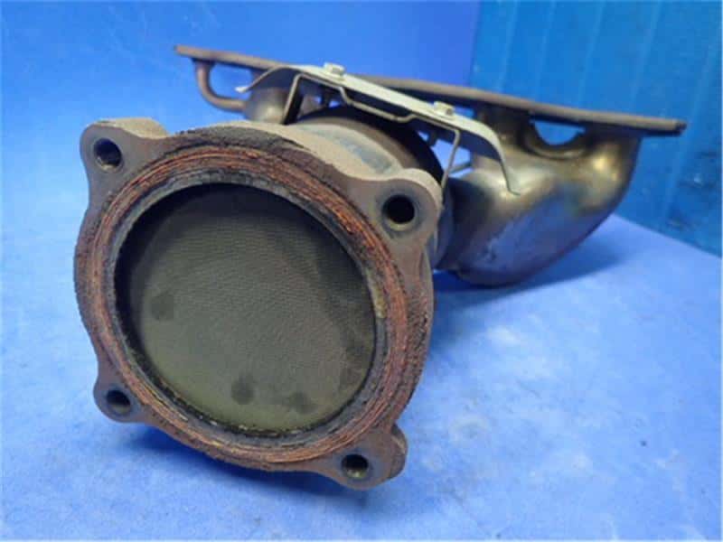 Exhaust Manifold SUZUKI Swift 2005 DBA-ZC11S 1411063J12 — photo 3