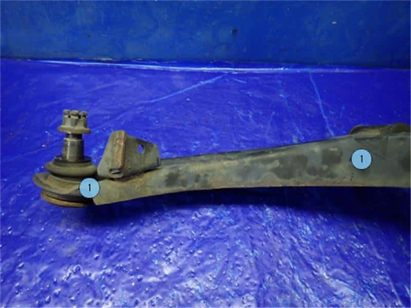 Front Left Lower Control Arm HONDA N-one 2013 DBA-JG1 — photo 2