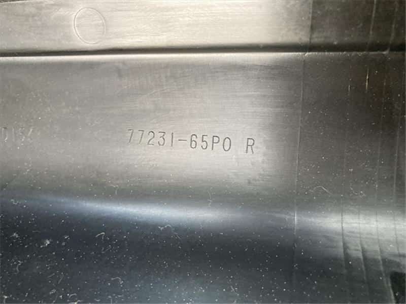 Right Side Step SUZUKI Hustler 2014 DBA-MR31S 7723065P005PK — photo 2