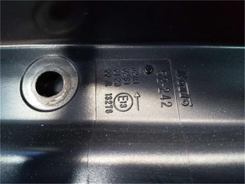 Left Tail Light TOYOTA Sienta 2011 DBA-NCP81G — photo 3