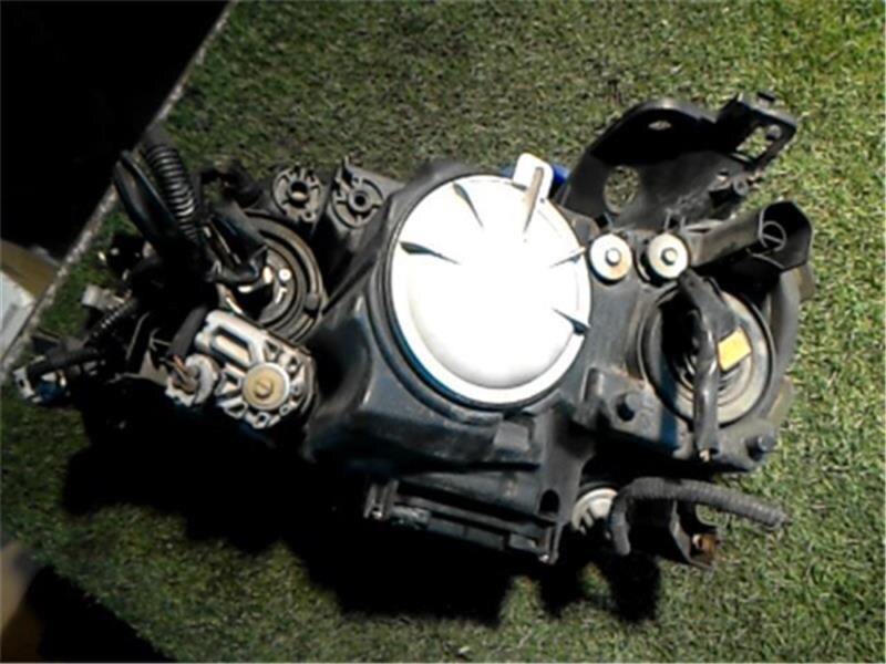 Right Headlight TOYOTA Mark X 2007 DBA-GRX120 — photo 2