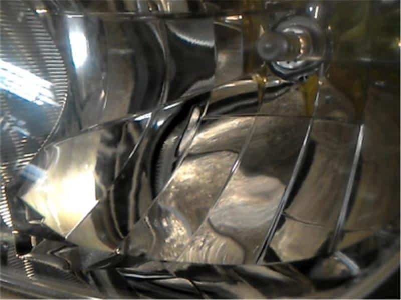 Left Headlight NISSAN Cube 2007 DBA-YZ11 — photo 5