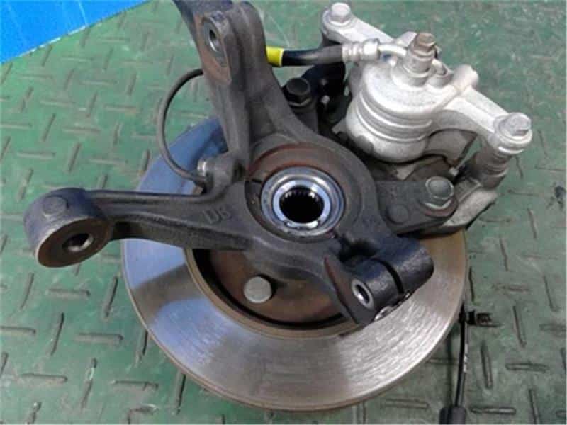 Front Left Knuckle Hub Assembly MAZDA Demio 2013 DBA-DE3FS — photo 4