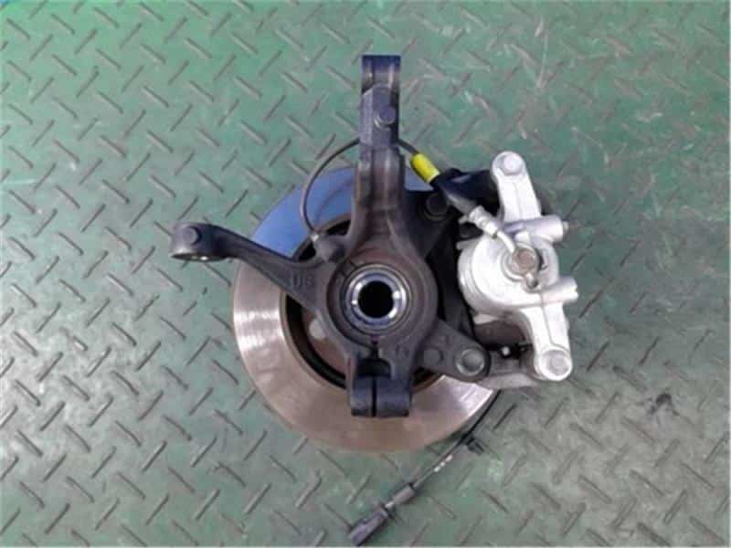 Front Left Knuckle Hub Assembly MAZDA Demio 2013 DBA-DE3FS — photo 6