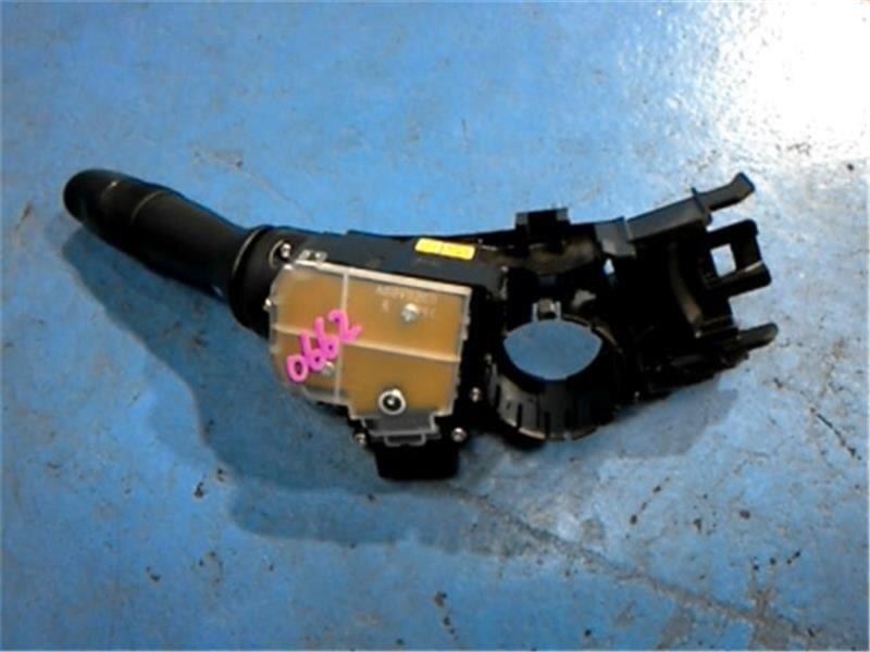 Switch TOYOTA vellfire 2012 DBA-ANH20 — photo 2