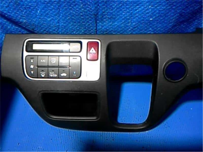 A/C & Heater Control panel HONDA N-one 2012 DBA-JG2 — photo 1