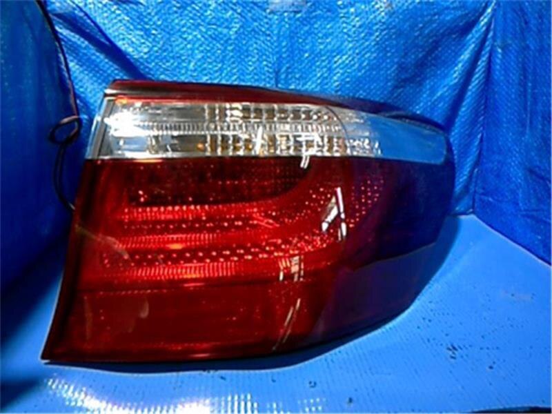 Right Tail Light TOYOTA Lexus ls 2008 DBA-USF45 — photo 1