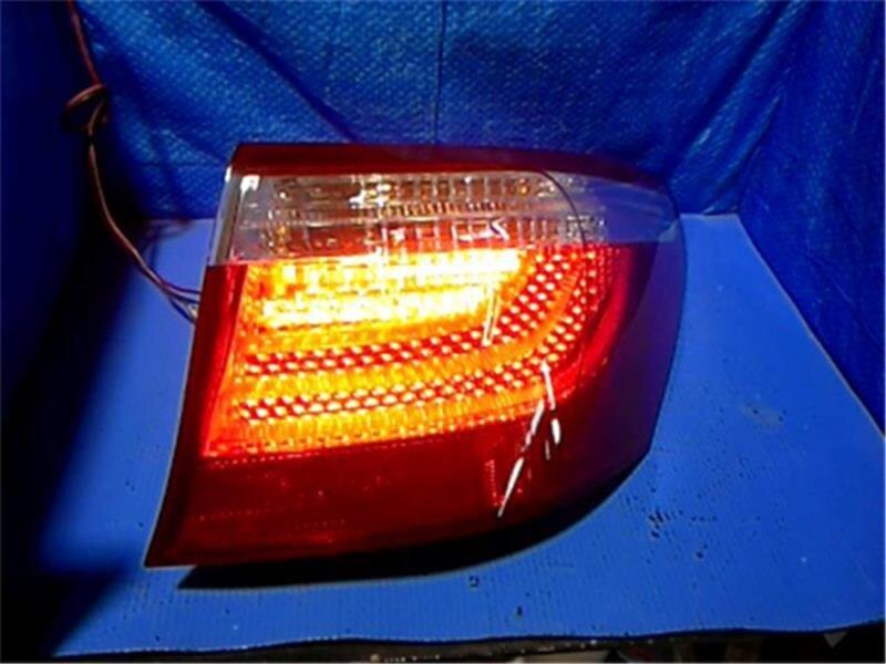 Right Tail Light TOYOTA Lexus ls 2008 DBA-USF45 — photo 3