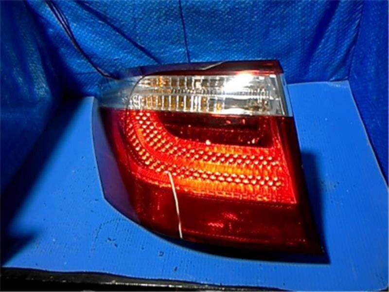 Left Tail Light TOYOTA Lexus ls 2008 DBA-USF45 — photo 1