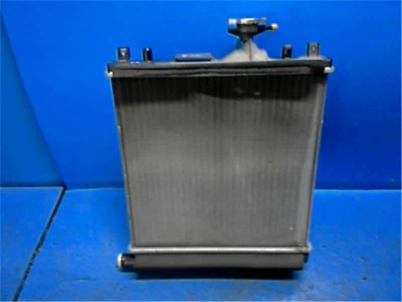 Radiator NISSAN Moco 2007 DBA-MG22 — photo 1