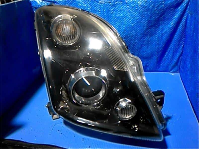 Right Headlight SUZUKI Swift 2007 DBA-ZC21S — photo 1